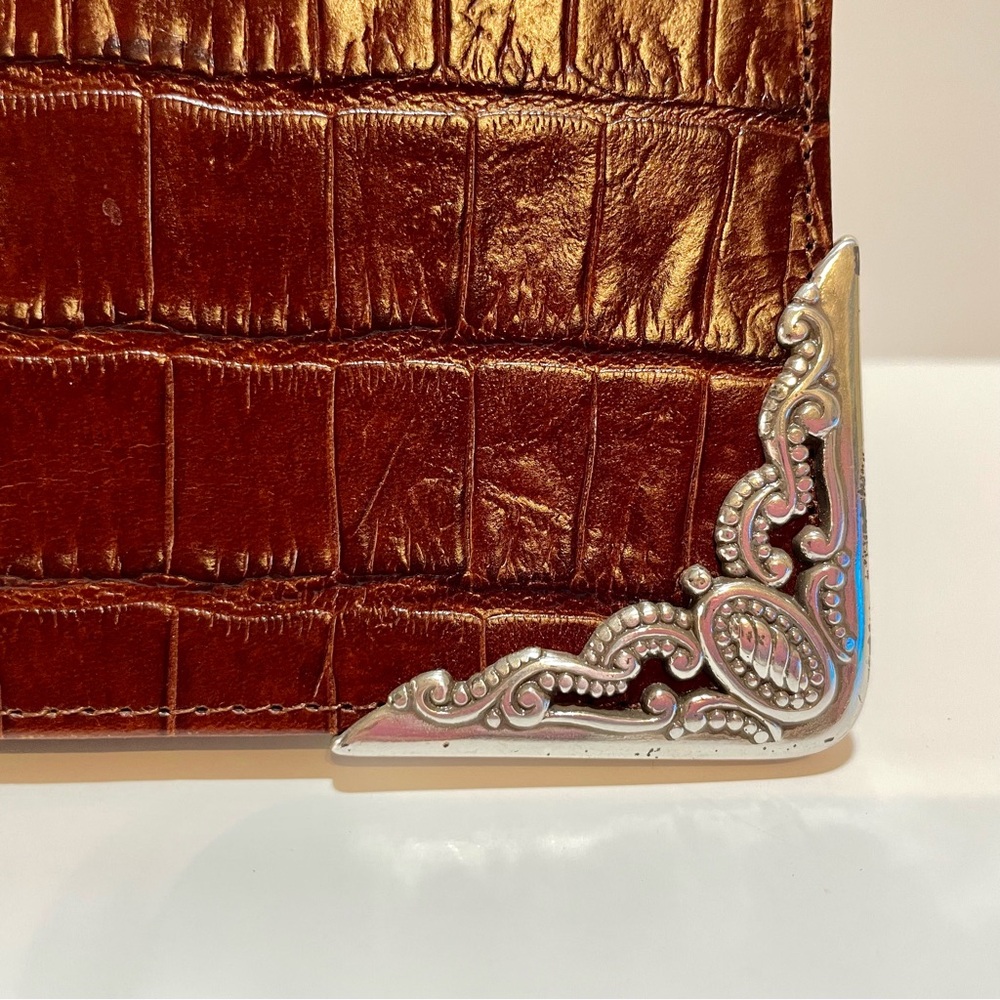 Brighton Crocodile Embossed Vintage Leather Clutch / Wallet Organizer - Picture 5 of 16